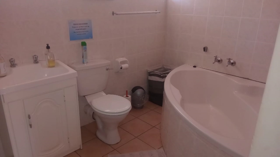 9 Bedroom Property for Sale in Parys Free State